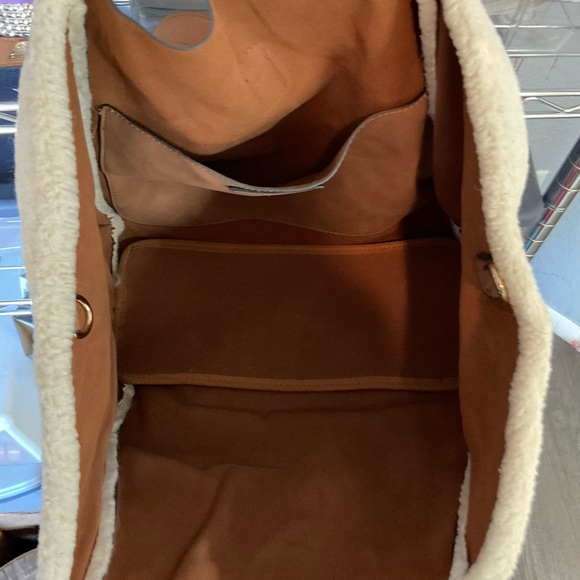 FFC NEW YORK SUEDE/SHEEP FUR TOTE - Picture 4 of 4